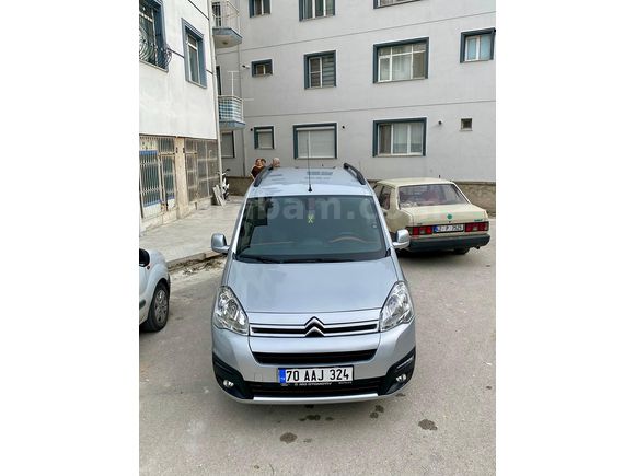 CİTROEN BERLİNGO 2018 MODEL 86 BİNDE TEMİZ DEĞİŞENSİZ