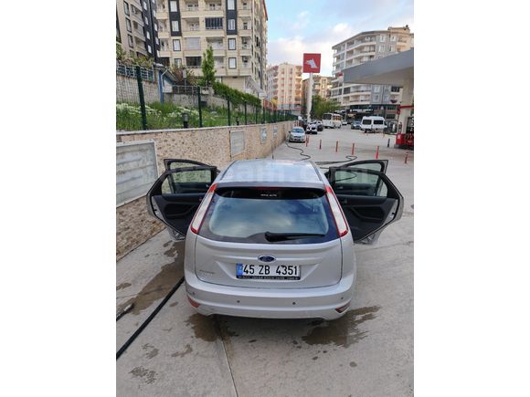 Sahibinden Ford Focus 1.6 Comfort 2011 Model