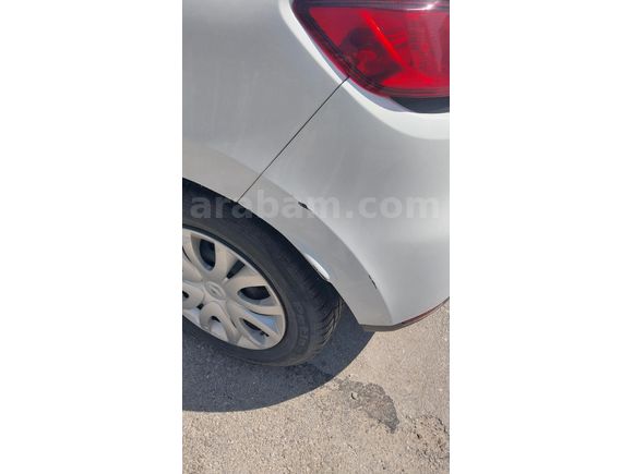 Sahibinden Renault Clio 1.2 Joy 2015 Model