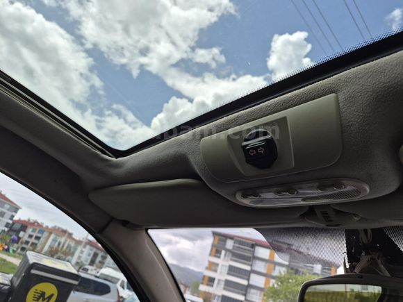 ACİLL CUMARTESİYE KADAR ŞANZIMAN YAPILI MEGANE 2 SANRUFF OTOMATİK