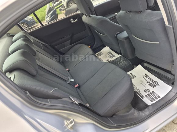 ACİLL CUMARTESİYE KADAR ŞANZIMAN YAPILI MEGANE 2 SANRUFF OTOMATİK