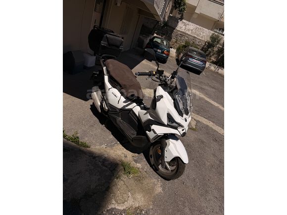 Sahibinden 2024 model 650 km'de tertemiz ADX125