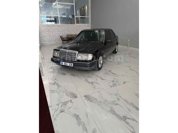Galeriden Mercedes - Benz 200 E 1992 Model Yozgat