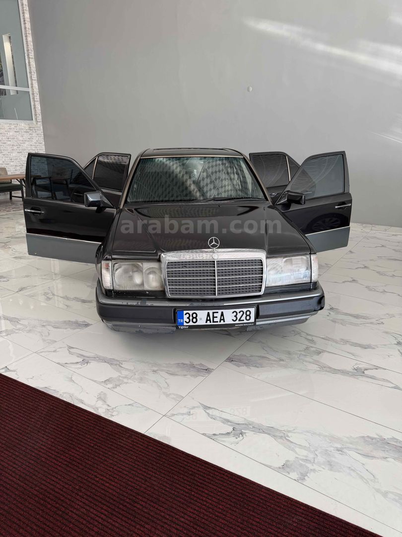 Galeriden Mercedes - Benz 200 E 1992 Model Yozgat 234.345 km Siyah