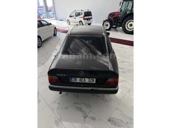 Galeriden Mercedes - Benz 200 E 1992 Model Yozgat