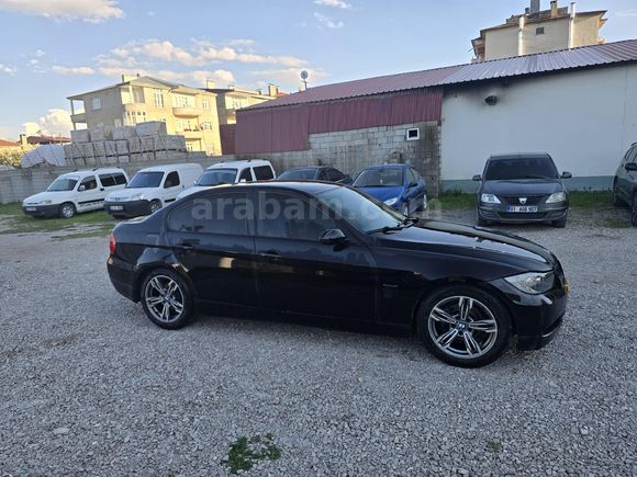 Galeriden BMW 3 Serisi 320i 2006 Model Van