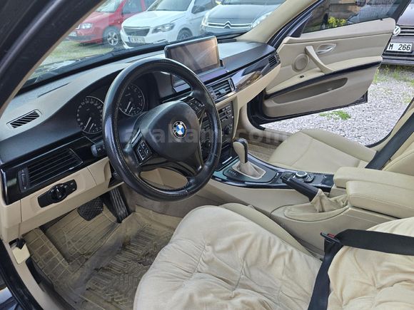 Galeriden BMW 3 Serisi 320i 2006 Model Van