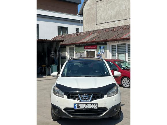 Sahibinden Nissan Qashqai+2 1.5 dCi Platinum 2012 Model  303.000 km Beyaz