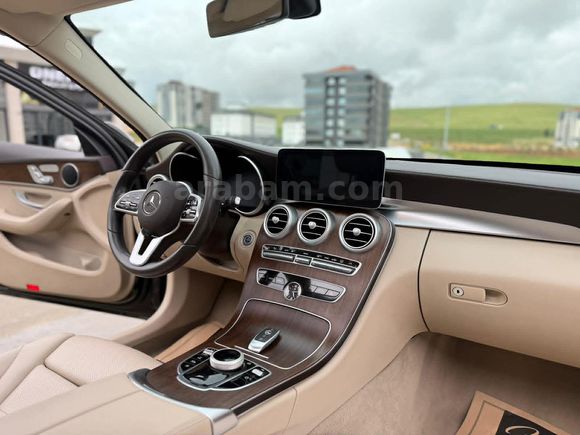 2021 C200 D EXCULUSIVE 9G-TRONİC 129 BİN'DE COMMAND+HAYALET