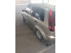 Sahibinden Ford Fiesta 1.4 TDCi Comfort 2004 Model 