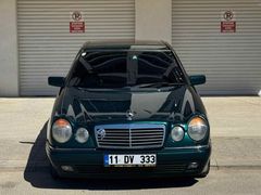 ÖZEL PLAKA - Benz E 300 TD Elegance 
