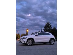 2017 MAKYAJLI GLA DİZEL OTOMATİK BOYASIZ DEĞİŞENSİZ CAMTAVAN RECARO MOTOR YENİ -SAHİBİNDEN