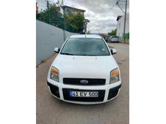 2011 Model Ford Fusion 1.4 TDCi Full Bakımlı Comfort Memur Jipi Beyaz