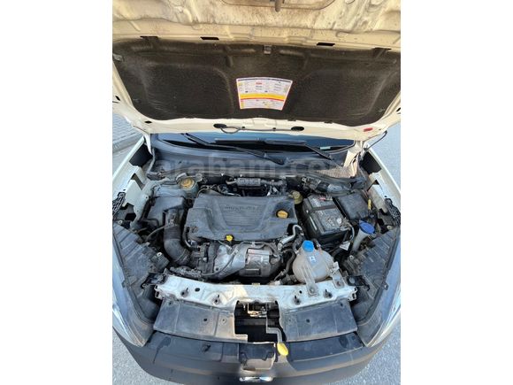 Sahibinden Fiat Doblo Combi 1.6 Multijet Easy 2022 Model  147000 km Beyaz