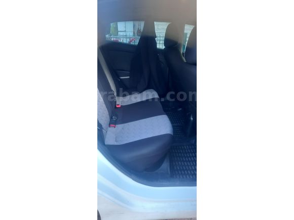 Sahibinden Hyundai Accent Blue 1.6 CRDI Mode Plus 2013 Model