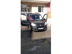 Sahibinden Fiat Doblo Combi 1.3 Multijet Safeline 2010 Model Kütahya 250.000 km Siyah