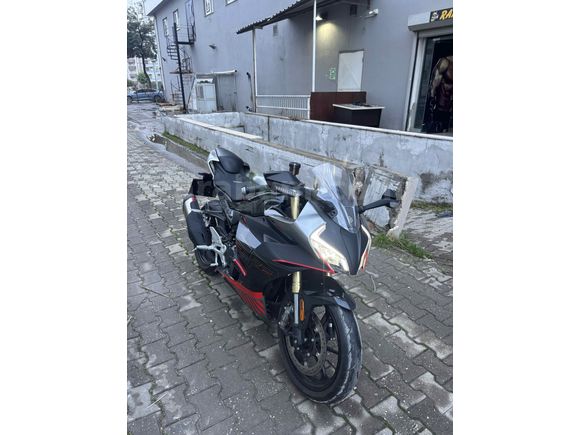  2025 450SR  2300 km