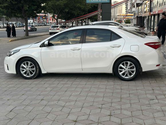 Acil satlık Corolla 