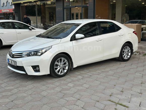 Acil satlık Corolla 