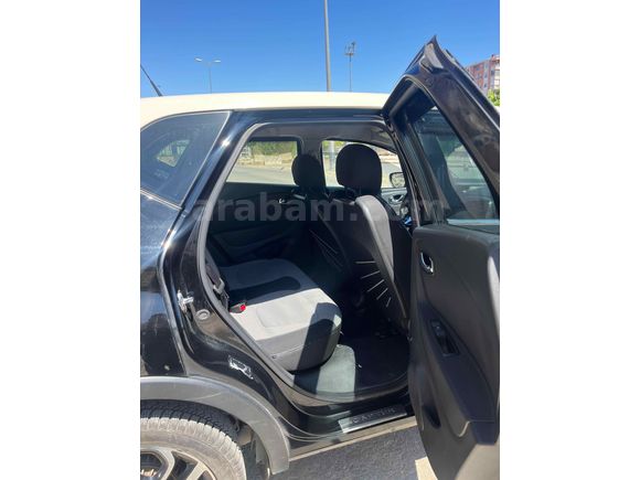 Sahibinden Renault Captur 1.5 dCi Icon 2016 Model  159.000 km Siyah