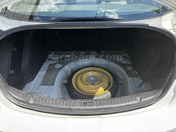 Mazda 3 1.6 Touring 2012 Model 
