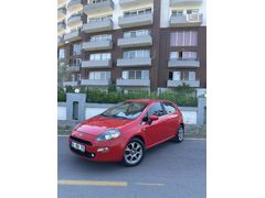 Galeriden Fiat Punto 1.4 Lounge S&S 2013 Model Manisa