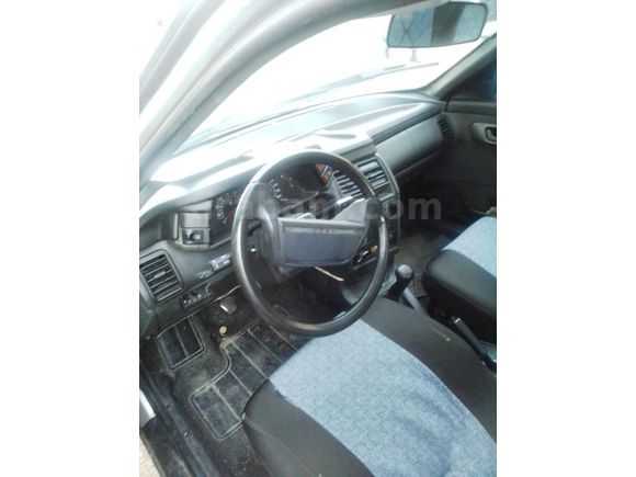 Sahibinden Lada Vega 1.5 2005 Model  192.300 km Gri