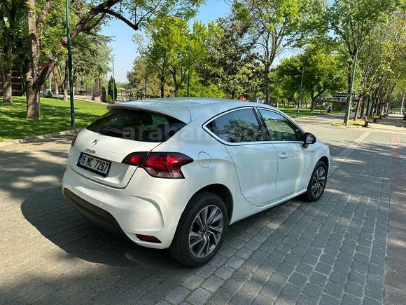 Sahibinden DS Automobiles DS4 1.6 e-HDi D-Sport 2012 Model 