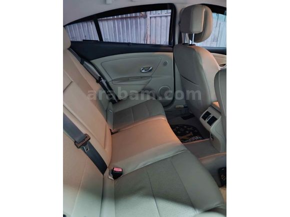 Sahibinden Renault Fluence 1.6 Privilege 2010 Model 