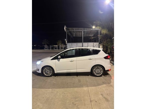 Sahibinden Ford C-Max 1.5 TDCi Titanium 2016 Model  172.200 km Beyaz