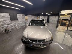 BAĞSEVER AUTO DAN 1.6 OPEL VECTRA