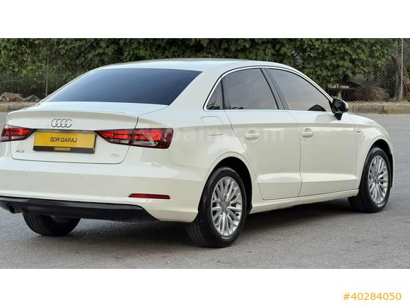 SDR GARAJ'DAN AUDİ A3 / TEMİZ /BAKIMLI /1.6 TDİ