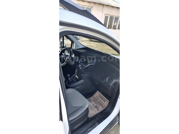 Sahibinden Ford Tourneo Courier 1.5 TDCi Titanium Plus 2021 Model