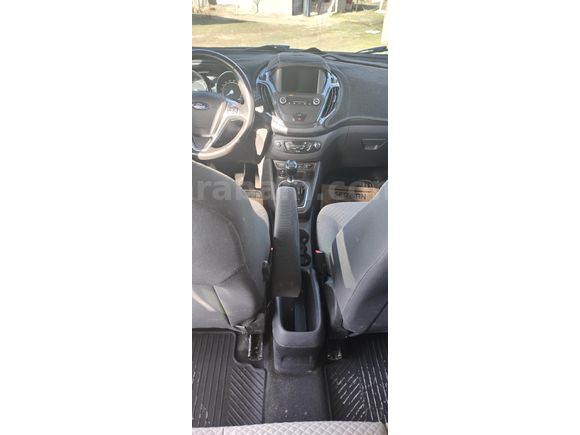 Sahibinden Ford Tourneo Courier 1.5 TDCi Titanium Plus 2021 Model