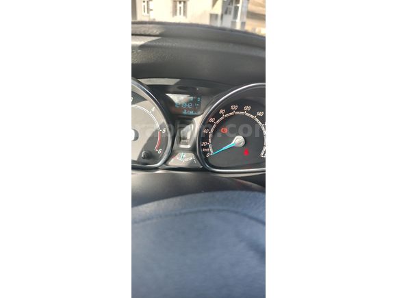 Sahibinden Ford Tourneo Courier 1.5 TDCi Titanium Plus 2021 Model