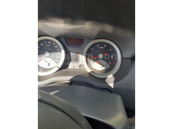 Sahibinden Renault Megane 1.6 Dynamique 2004 Model