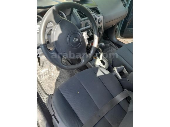 Sahibinden Renault Megane 1.6 Dynamique 2004 Model