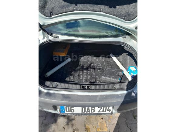 Sahibinden Renault Megane 1.6 Dynamique 2004 Model
