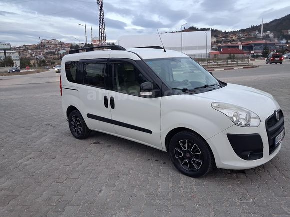 Sahibinden Fiat Doblo Combi 1.6 Multijet Premio 2014 Model  128.000 km Beyaz