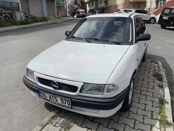 Sahibinden Opel Astra 1.4 GL 2000 Model  360.000 km Beyaz