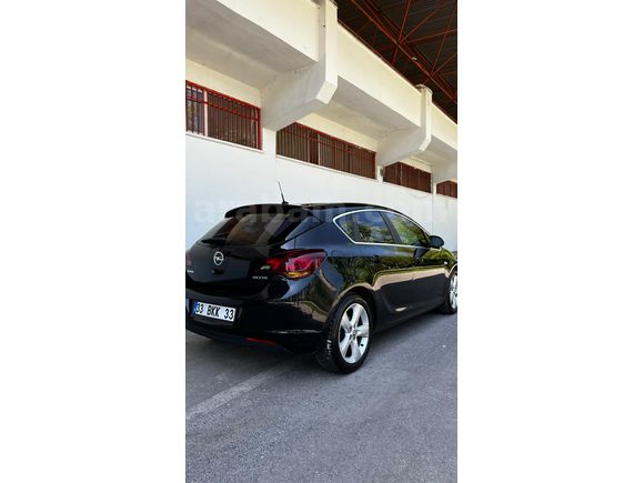 HATASIZ BOYASIZ DEGİSENSİZ ÖZEL PLAKALI