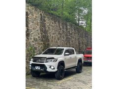 HATASIZ BOYASIZ HILUX 4X4 SAHNDİNDEN UYGUN FİYAT 