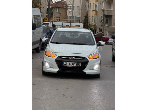 Sahibinden Hyundai Accent Blue 1.6 CRDI Mode Plus 2015 Model