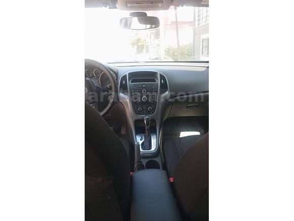 2013 çıkışlı Sahibinden Opel Astra 1.6 Edition 2012 Model