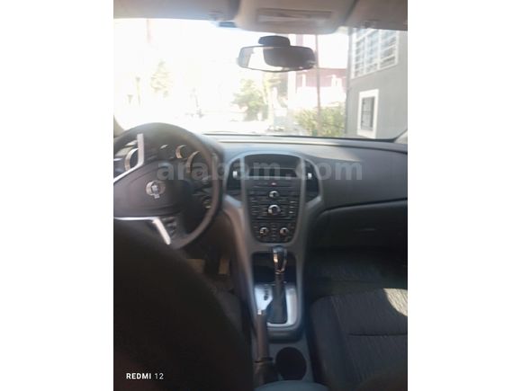2013 çıkışlı Sahibinden Opel Astra 1.6 Edition 2012 Model
