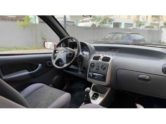 Sahibinden Tata Indica 1.4 Basic 2006 Model  190.000 km Gri (titanyum)