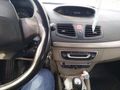 Sahibinden Renault Fluence 1.6  2010 Model.      )