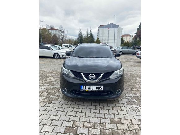 Sahibinden Nissan Qashqai 1.5 dCi Sky Pack 2016 Model  170.000 km Siyah