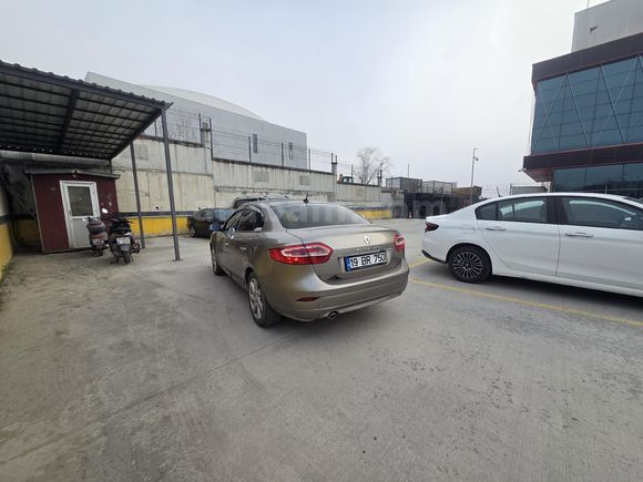 Sahibinden Renault Fluence 1.6 Privilege 2010 Model