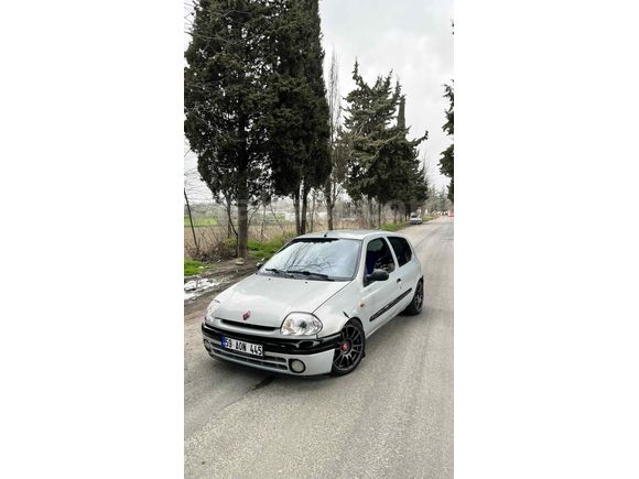 Sahibinden Renault Clio 1.6 RXT 2000 Model 